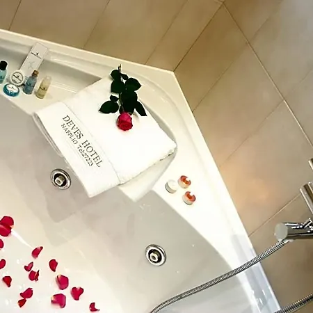 Hotel Deves 2*